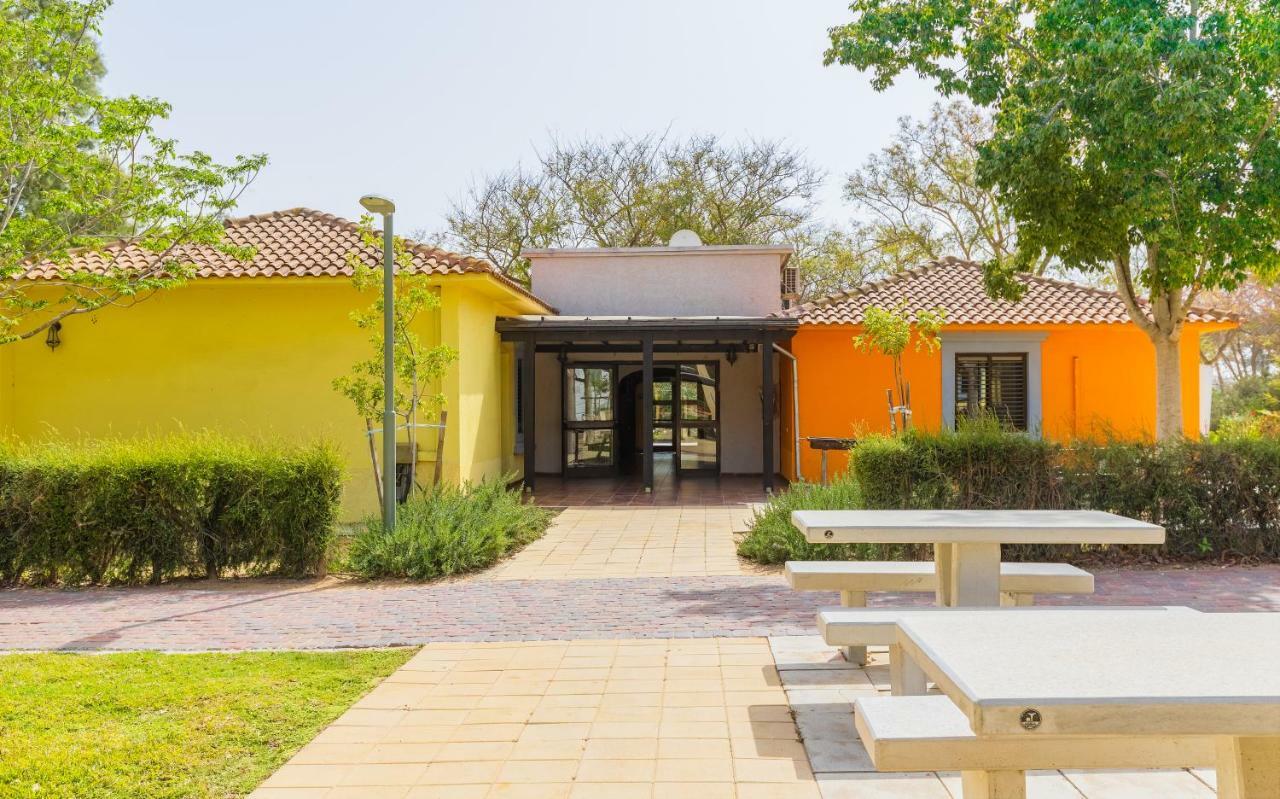 Gvulot - Kibbutz Experience Vila Gevulot Exterior foto